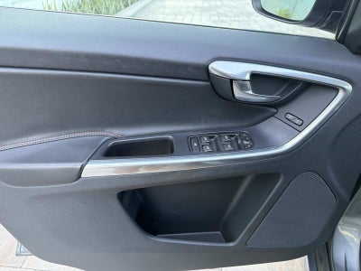 2017 Volvo XC60 Dynamic